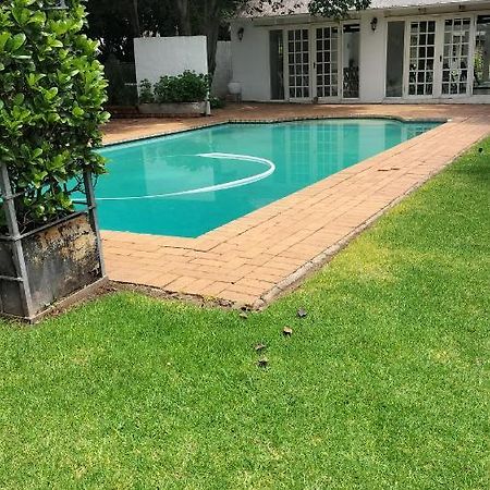 The Hertford Country Hotel Johannesburg Eksteriør bilde