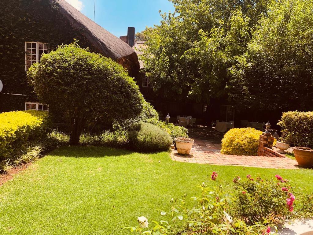 The Hertford Country Hotel Johannesburg Eksteriør bilde